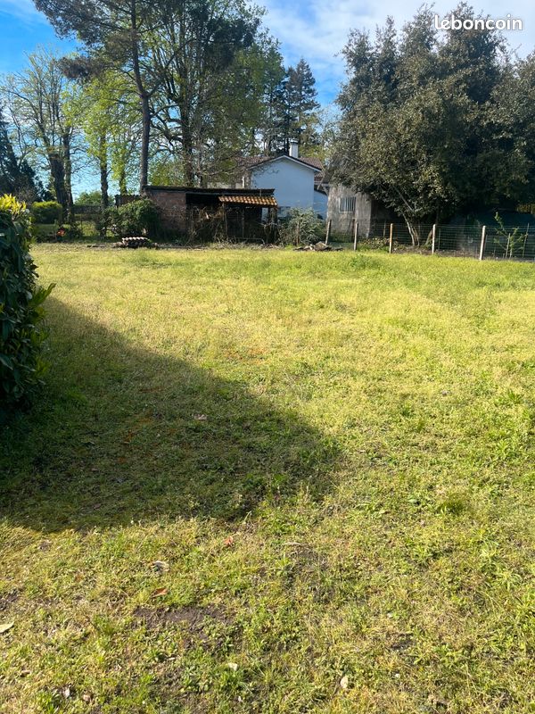 Terrain constructible viabilisé 565 m² – Morcenx centre-ville · à Morcenx-la-Nouvelle · 45 000 €