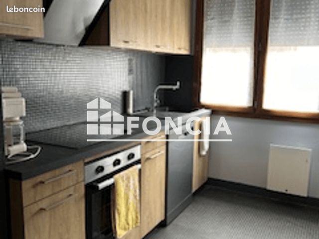 Appartement 3 pièces 87 m² · à Saint-Michel-de-Maurienne · 87 m² · 700 €/mois