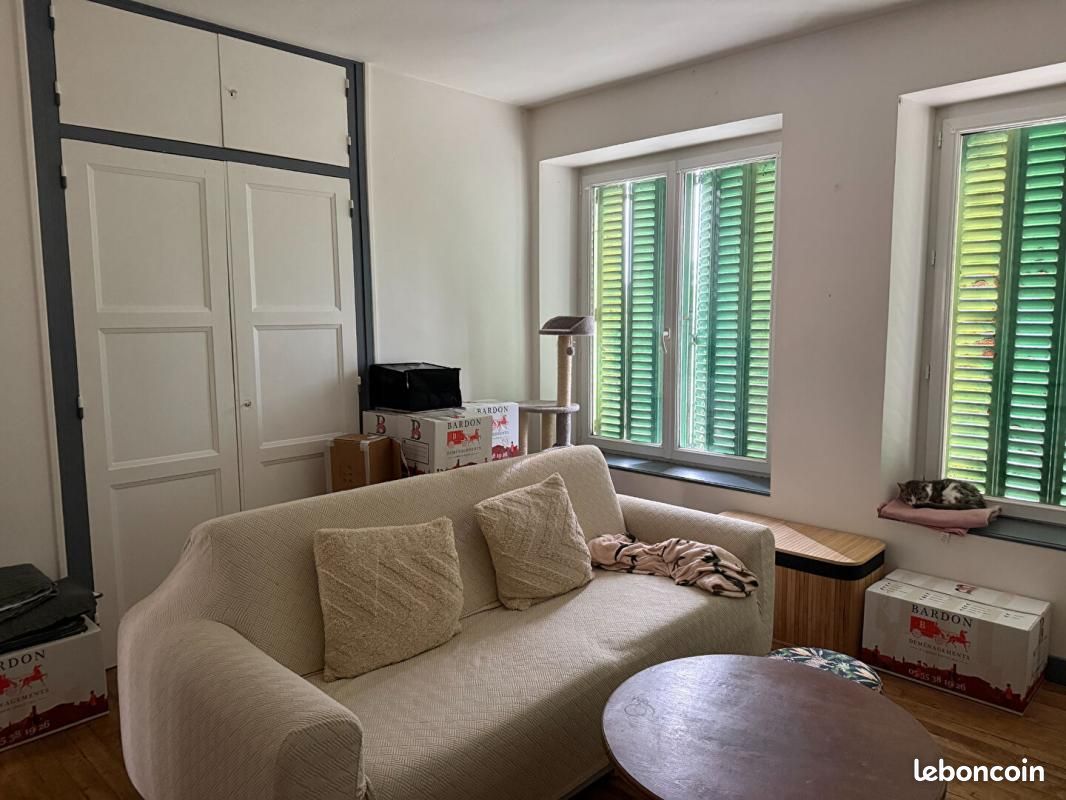 Appartement 3 pièces 57 m² · à Saint-Léonard-de-Noblat · 57 m² · 420 €/mois
