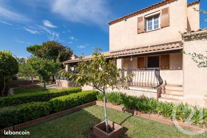 Villa 4 pièces 105 m²