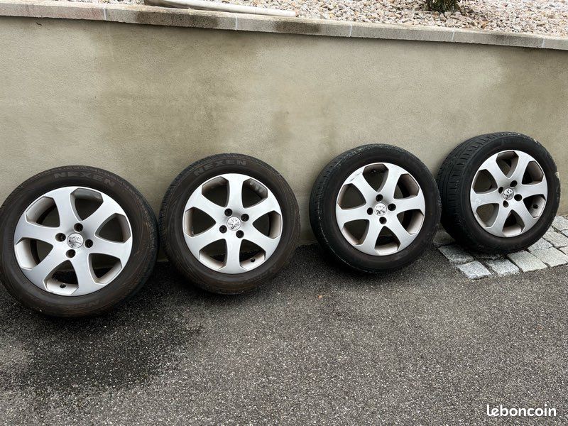 4 jantes alu monté de pneus été (image 1)