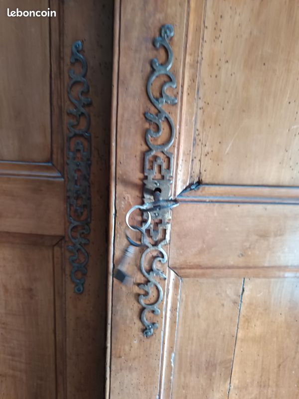Armoire (image 2)