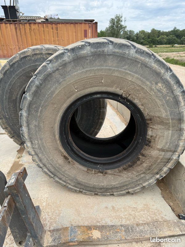 Pneus Bridgestone 23,5r25 (image 2)