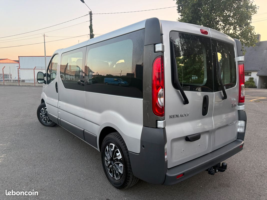 Renault trafic 2.0 l dci 115 cv l2 h1 (image 4)