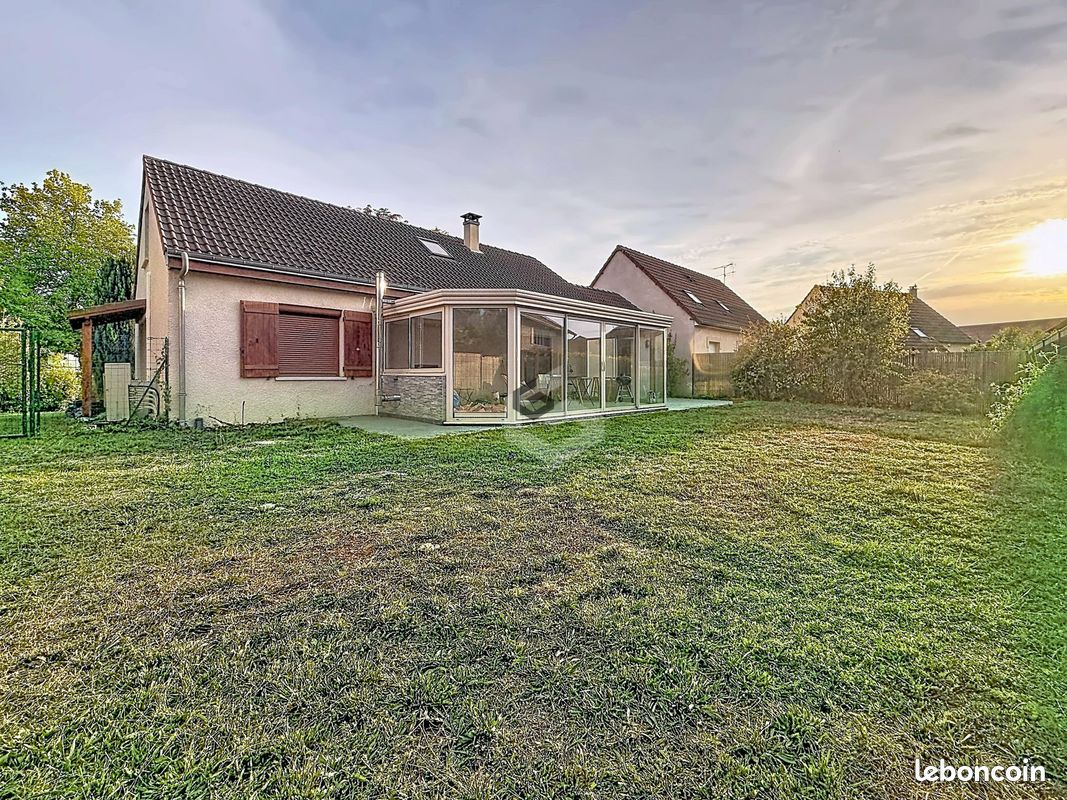 Maison 6 pièces 135 m² · à Bourgogne-Fresne · 135 m² · 349 900 €