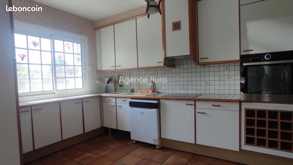 Villa 7 pièces 215 m² - Bidos 64400 (image principale 6)