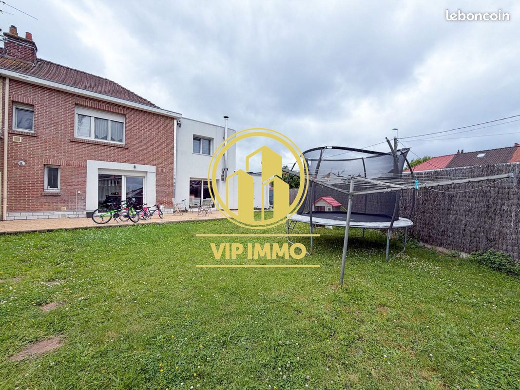 Maison 7 pièces 130 m² · à Ronchin · 130 m² · 425 000 €