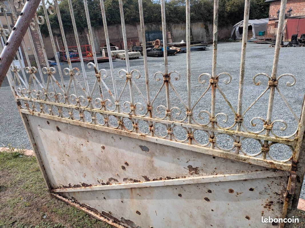 Grille portail de 1834 ancien fer forgé largeur 4 merres (image 9)