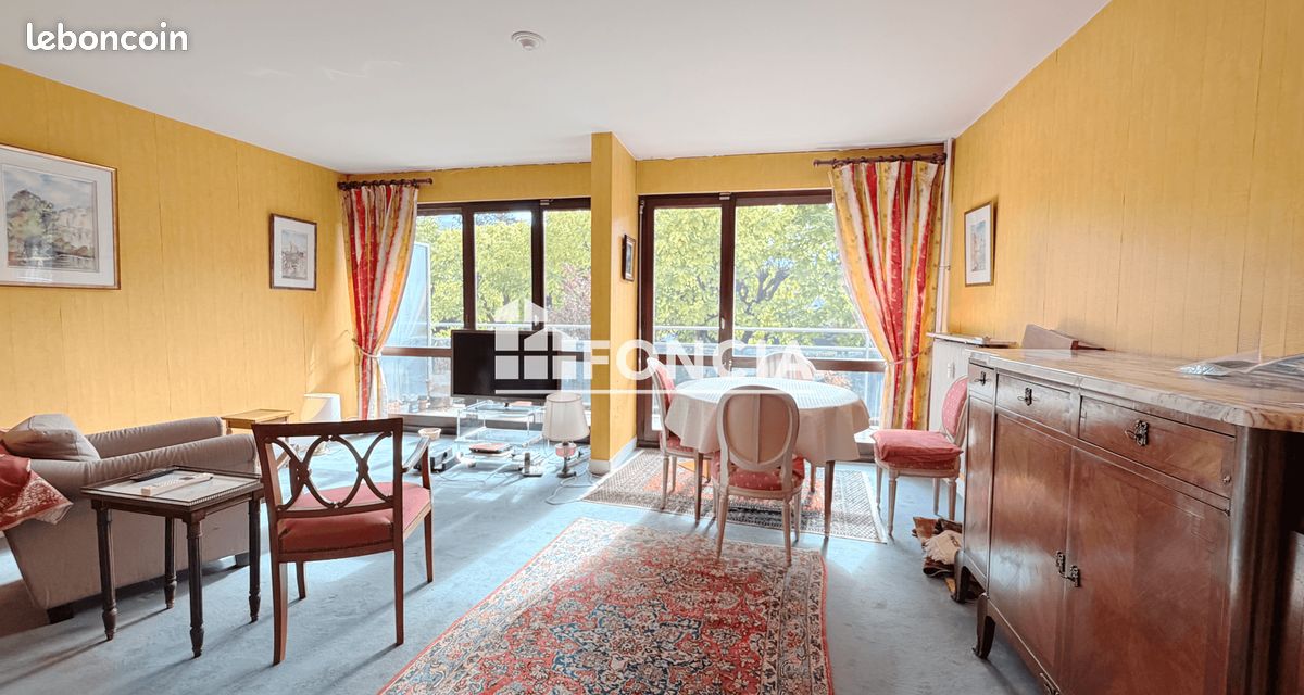 Appartement 3 pièces 77 m² · à Louveciennes · 77 m² · 285 000 €