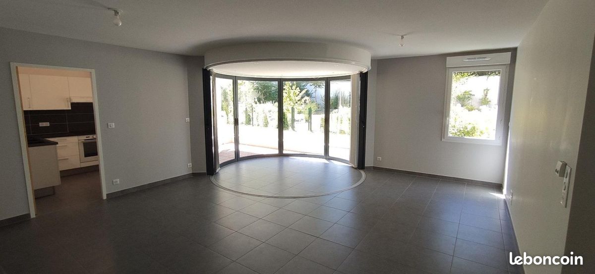 Appartement 3 pièces 82 m² · à Limoges · 82 m² · 1 037 €/mois