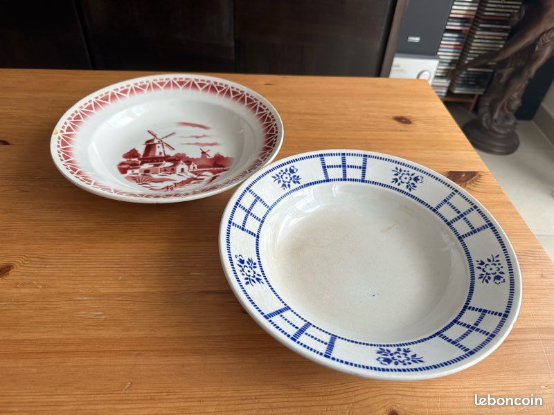 2 grandes assiettes décoratives vintage (image 1)