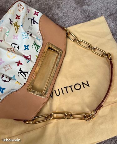 Bonnet, bob, béret Louis Vuitton d'occasion - Annonces accessoires et  bagagerie leboncoin