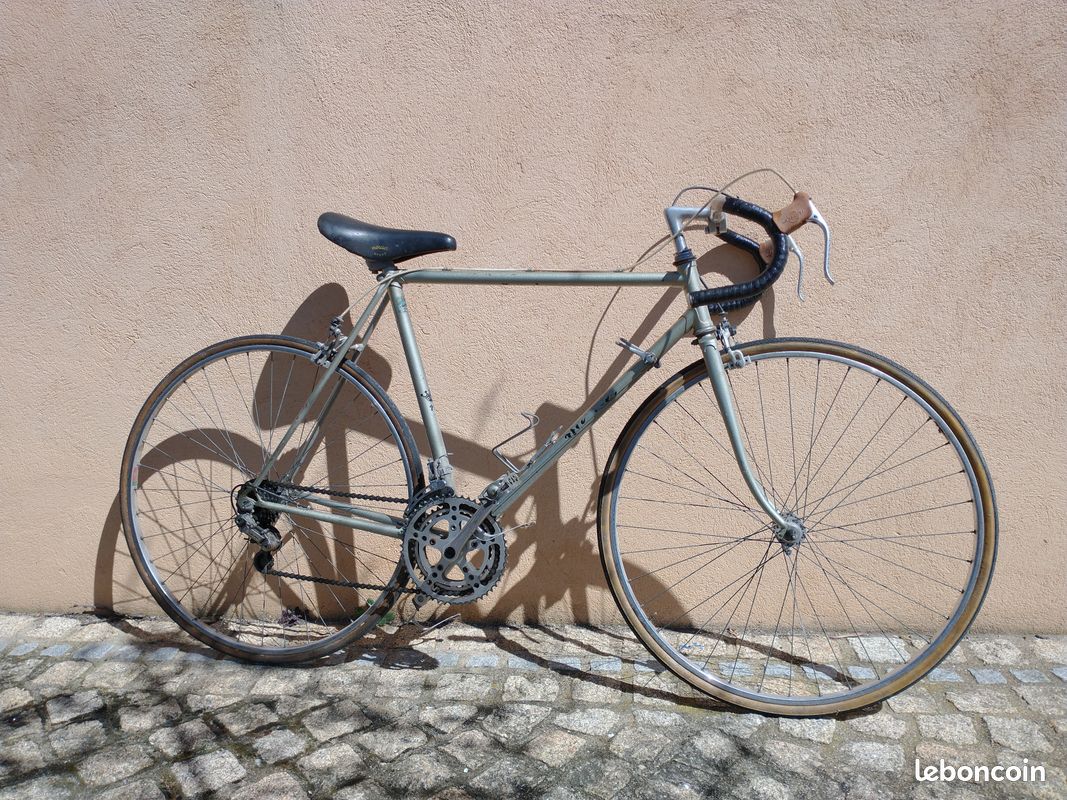 Ancien velo route Mercier superbe - Vélos