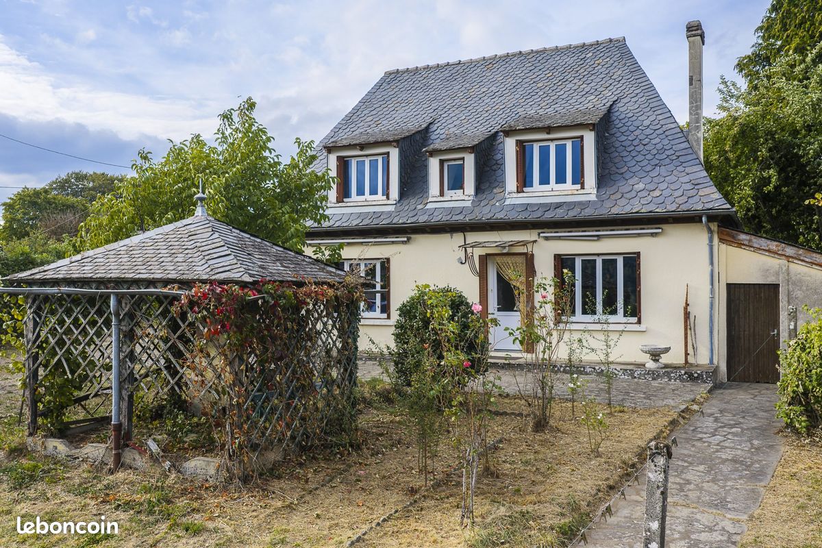 Maison 4 pièces 94 m² · à Saint-Martin-Cantalès · 94 m² · 125 000 €