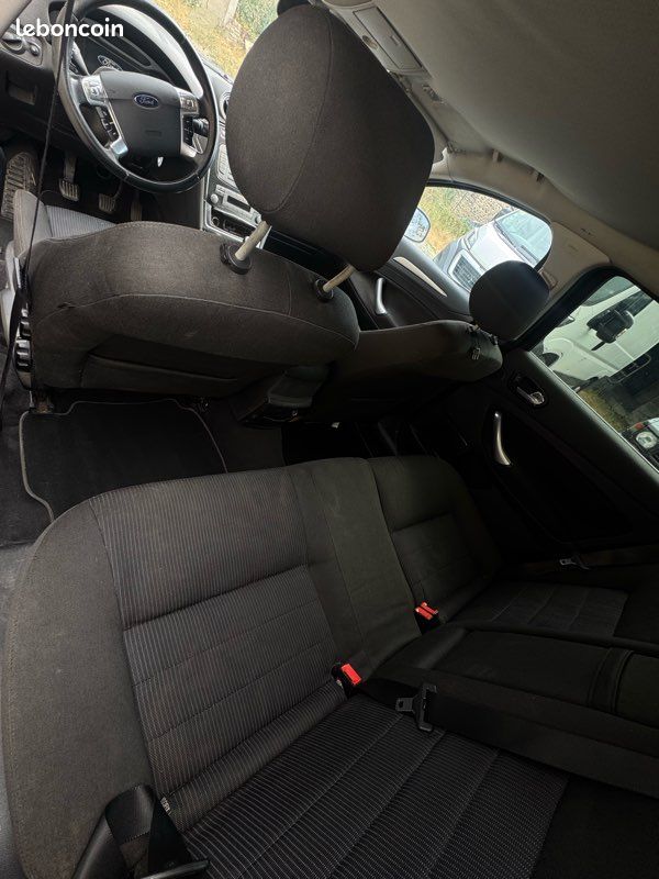 FORD Mondeo SW Titanium 2.0 TDCi 140 CH - CT OK ✅ Garantie ✅ EMBRAYAGE NEUF ✅ (image 4)