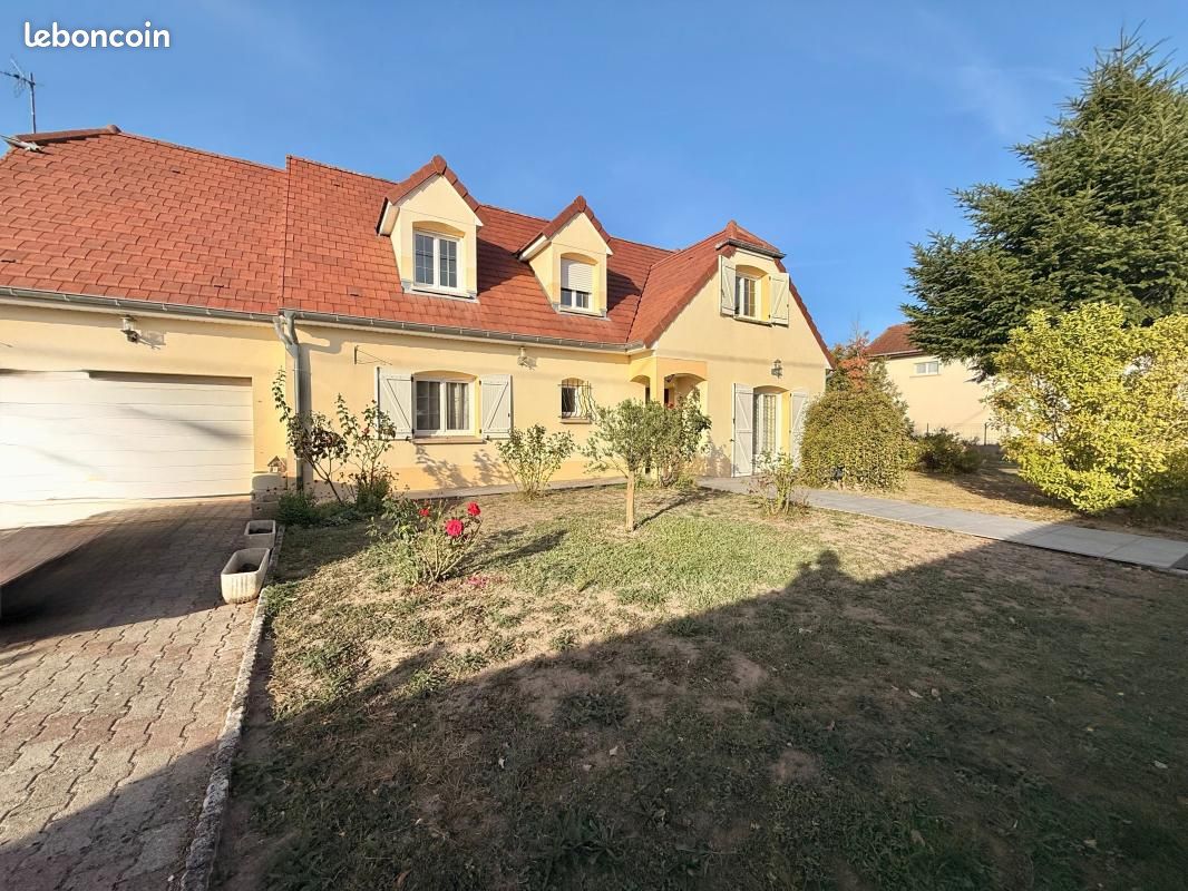 Maison 5 pièces 170 m² · à Auxonne · 170 m² · 339 000 €