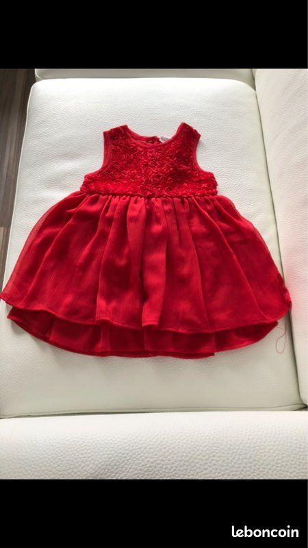 Robe de fête, noël, cérémonie rouge (image 1)