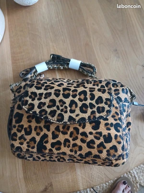 Joli sac à main bandoulière léopard PIECES - NEUF - Accessoires & Bagagerie