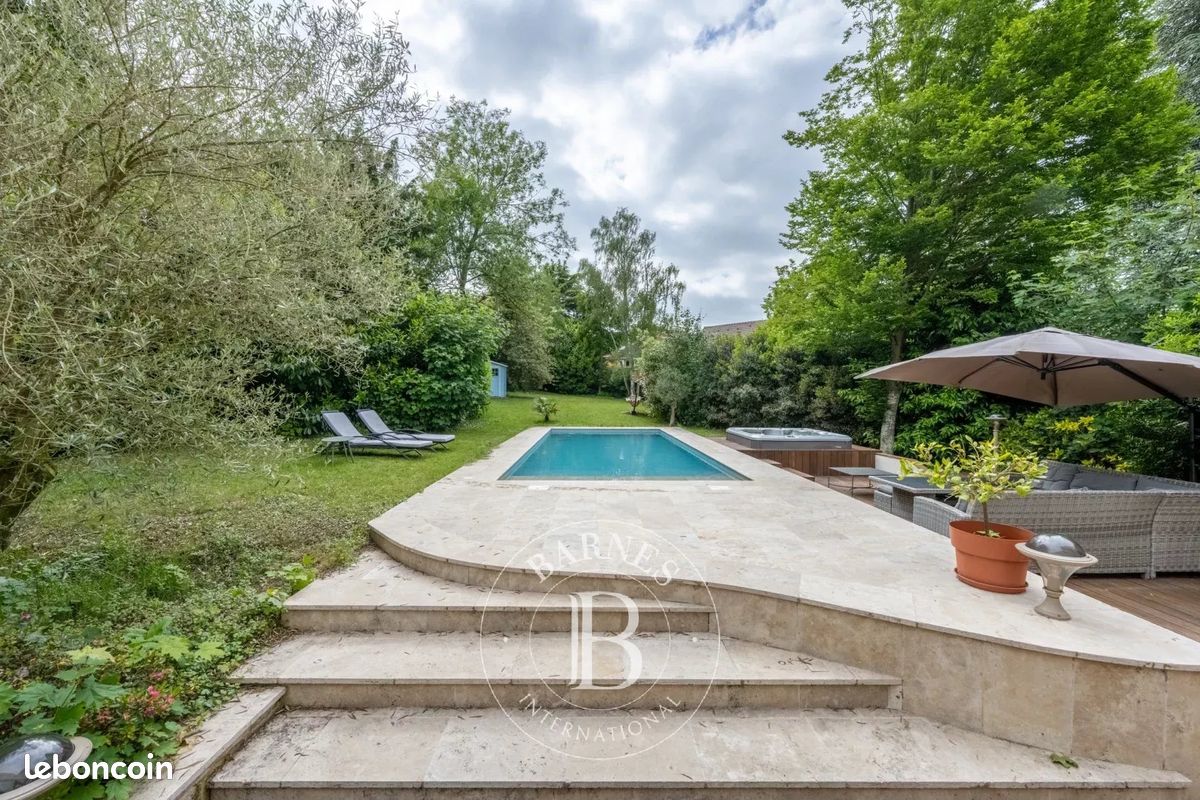 Maison 10 pièces 250 m² (image 20)
