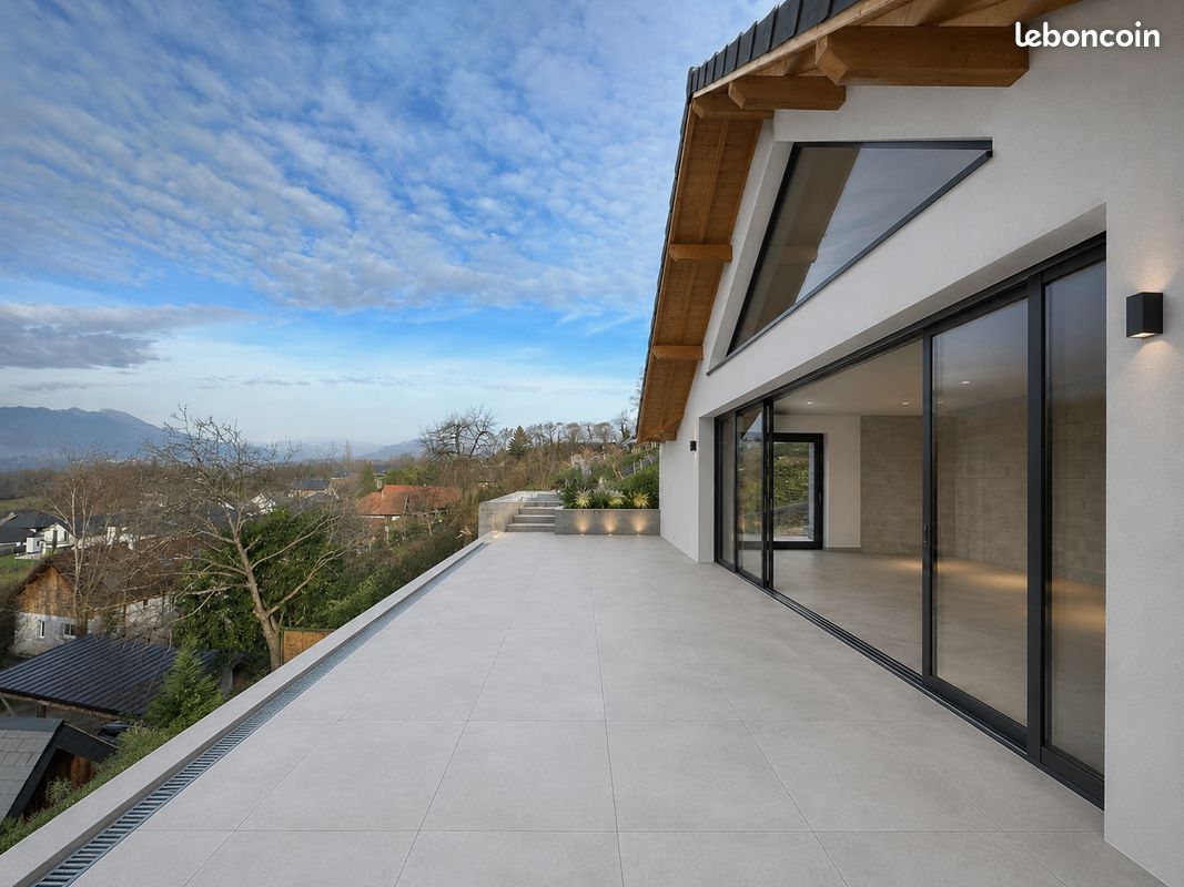 Maison 6 pièces 200 m² · à Drumettaz-Clarafond · 200 m² · 515 000 €