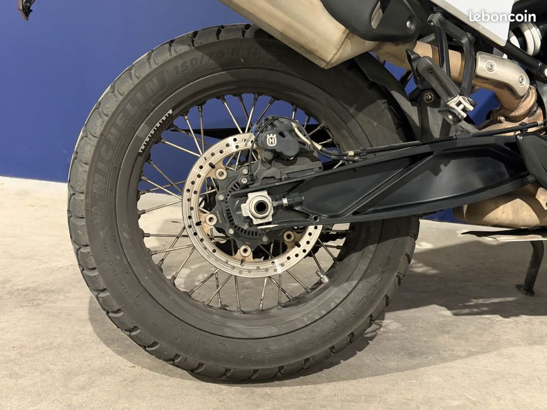 HUSQVARNA Norden 901 105ch 901 - 2024 - Shifter - Crash Bar (image 14)