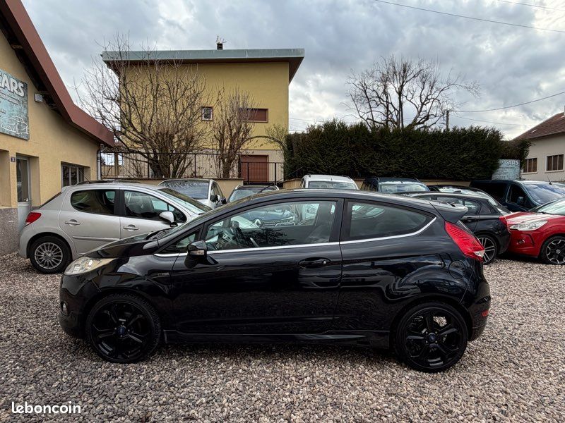 Ford fiesta 1.6 tdci 95ch sport st-line de 2011 revisé et garantie (image 2)
