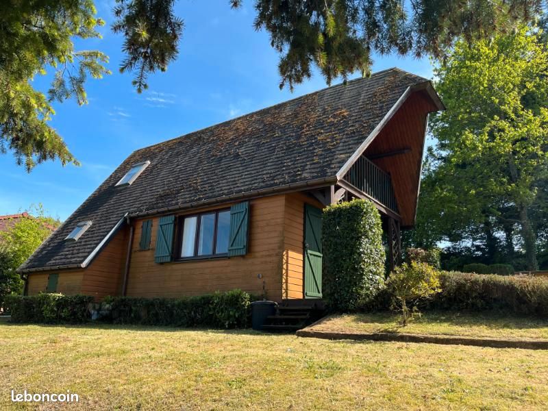 Maison 4 pièces 51 m² · à Vire Normandie · 51 m² · 65 000 €