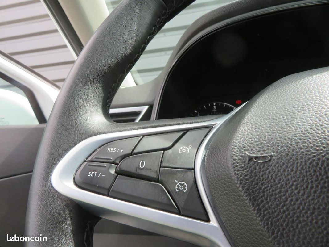 RENAULT CLIO V 1.5 Blue dCi -100 SOCIETE Business (image 14)