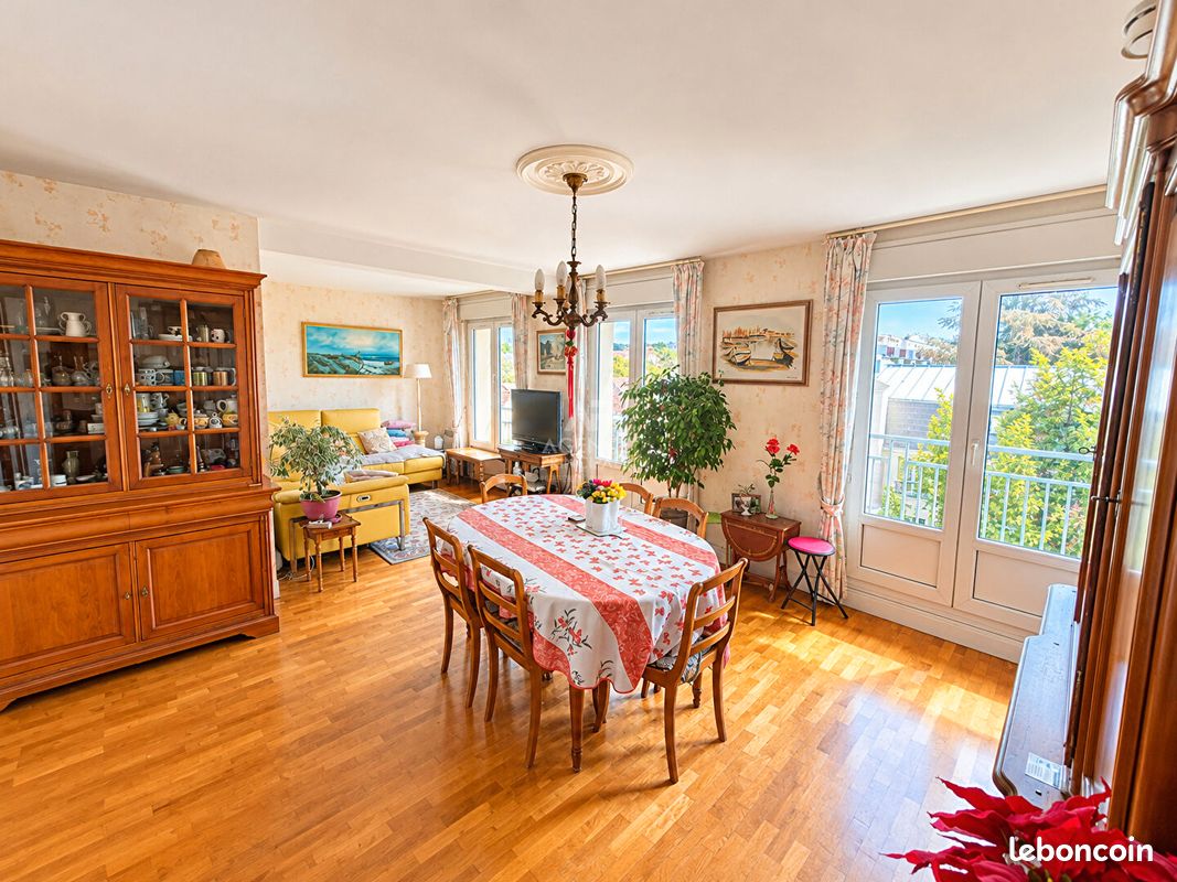 Appartement 4 pièces 92 m² · à Poissy · 92 m² · 425 000 €