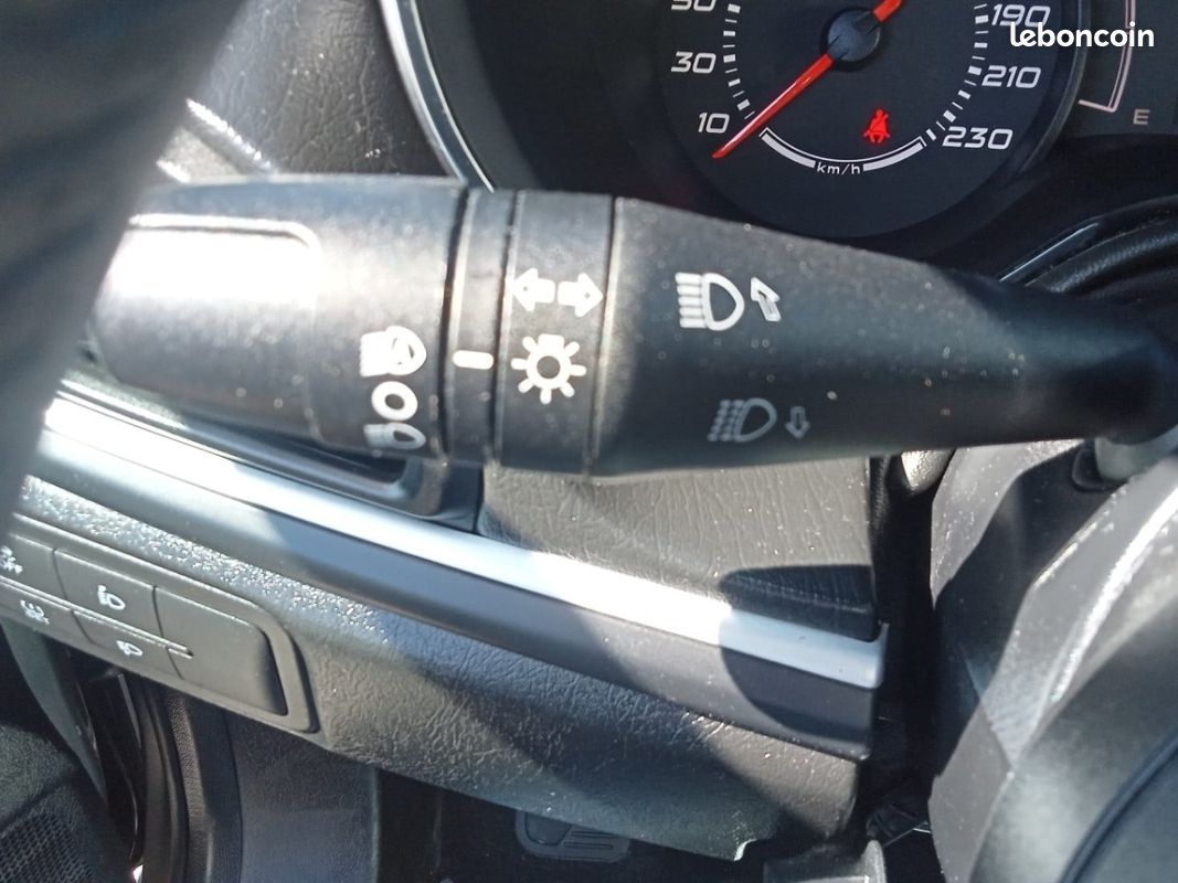 Fiat Tipo (2) 1.6 MultiJet 120ch S/S Business (image 15)