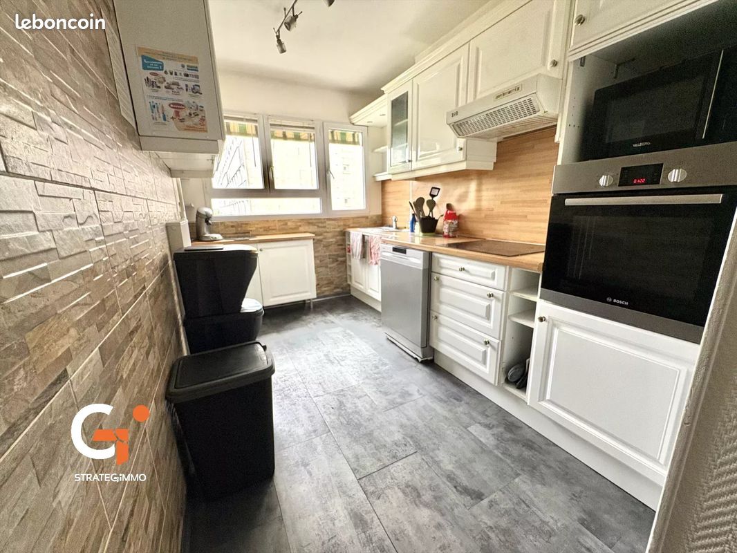 Appartement a louer mont-saint-aignan - 5 pièce(s) - 12 m2 - Surfyn