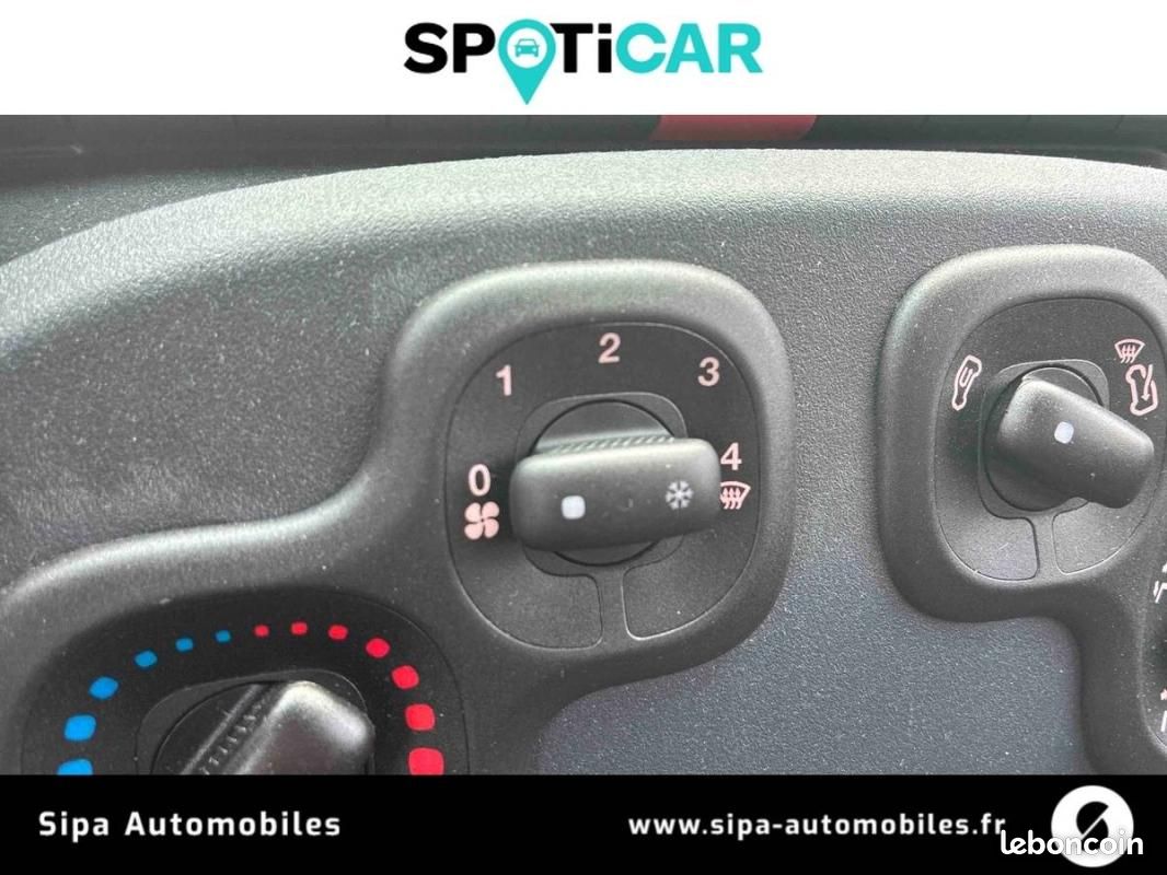 Fiat Pandina 1.0 65 ch Hybrid BSG S/S Pop 5p (image 19)