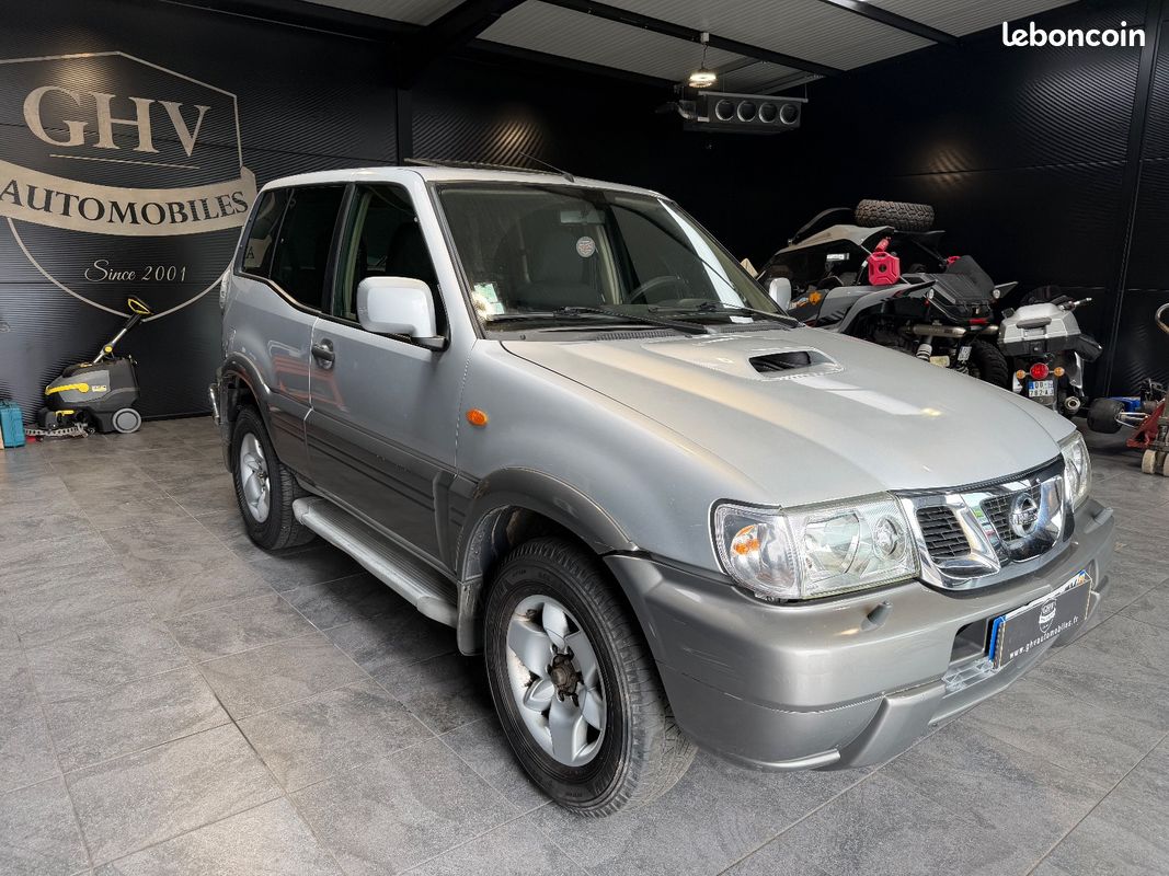 Nissan TERRANO II NISSAN TERRANO II 3,0L D 154Ch 4X4 3 PORTES (image 7)