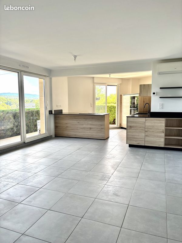 Appartement 3 pièces 98 m² · à Belfort · 98 m² · 1 220 €