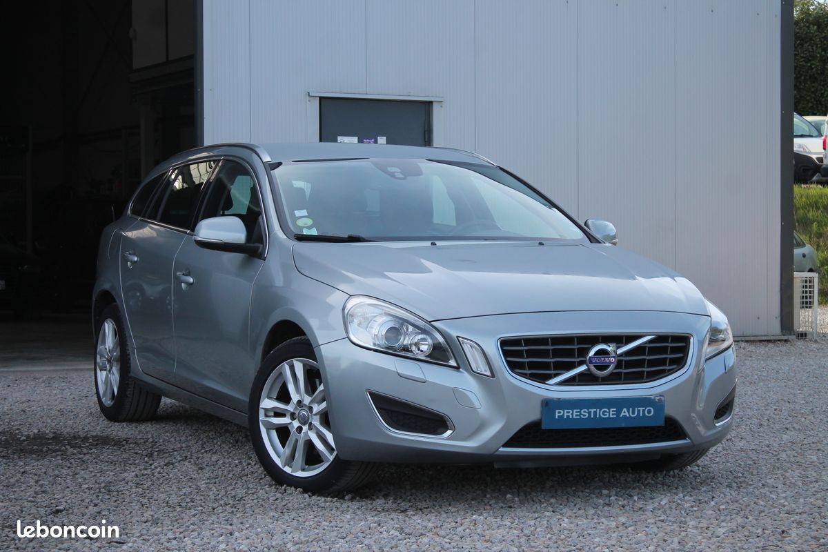 Volvo V60 2.0 TDi 20V 163cv Geartronic6 Summem (image 3)
