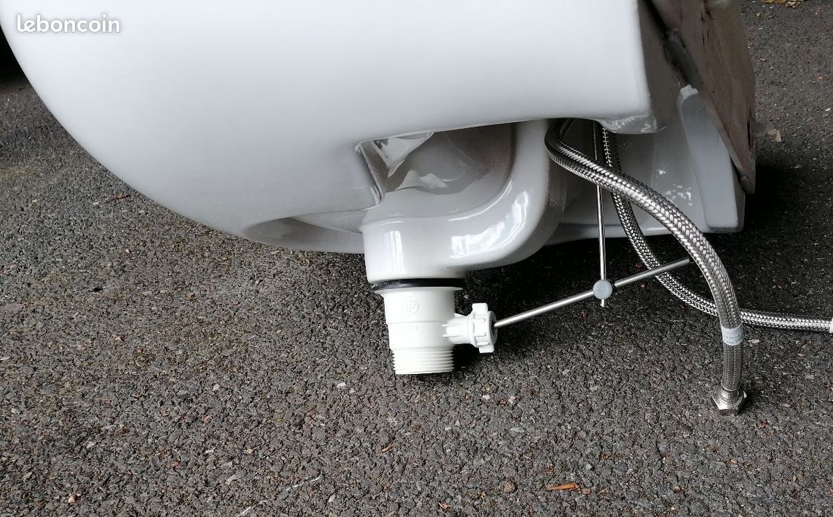 Lavabo Geberit neuf sur colonne (image 2)