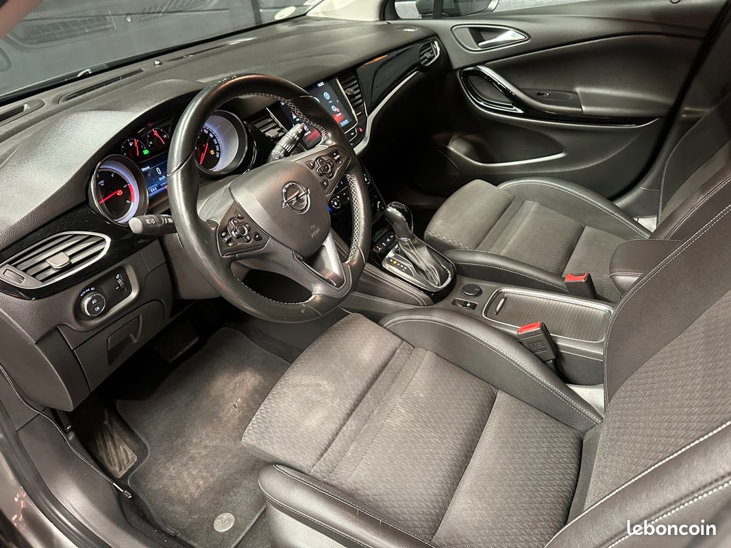 OPEL ASTRA 1.6 CDTI 135Ch INNOVATION BVA - CAMERA RECUL - CARPLAY - SIEGES CHAUFF - TOIT OUVRANT - 1ERE MAIN (image 27)