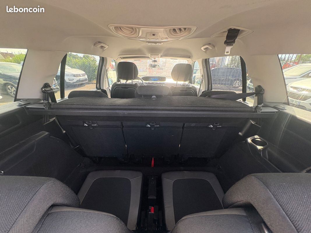 Citroën C4 Picasso GRAND C4 PICASSO 2.0HDI 150CH PACK EXCLUSIVE EAT6 7 PLACES (image 21)