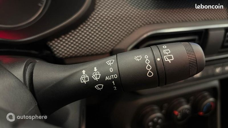 Dacia Sandero 1.0 ECO-G 100ch Confort -22 (image 24)