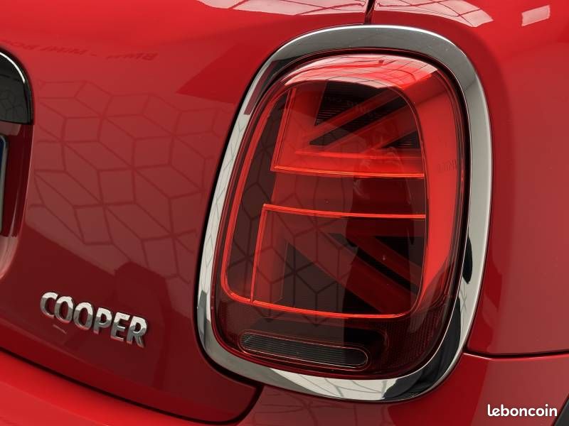 Mini Hatch 3 Portes Cooper 136 ch DKG7 Edition Camden (image 15)