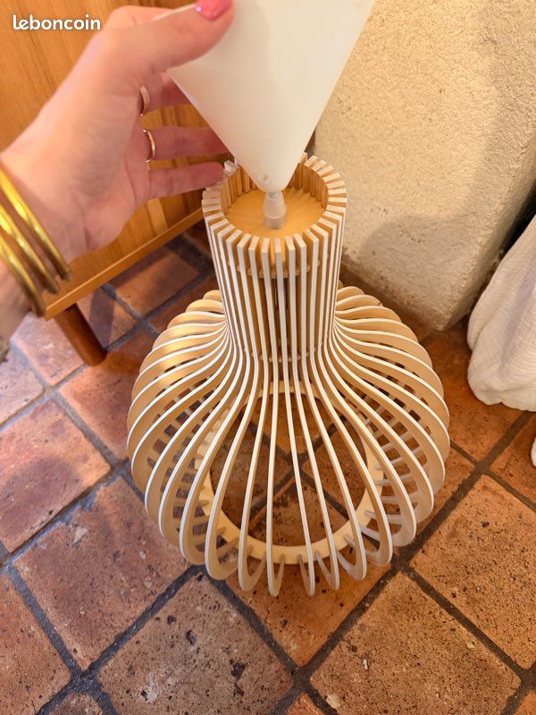 Suspension (image 2)
