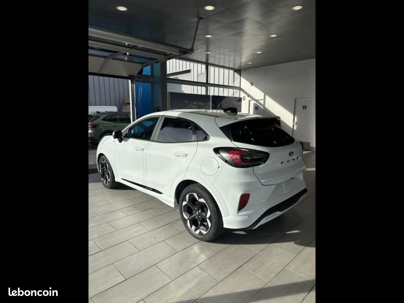 Ford Puma 1.0 EcoBoost Hybrid 125ch ST-Line X S&S Powershift (image 5)