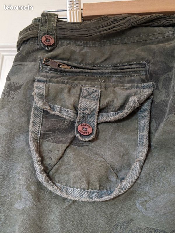 Pantalon Kaporal brodé quasi neuf (image 9)