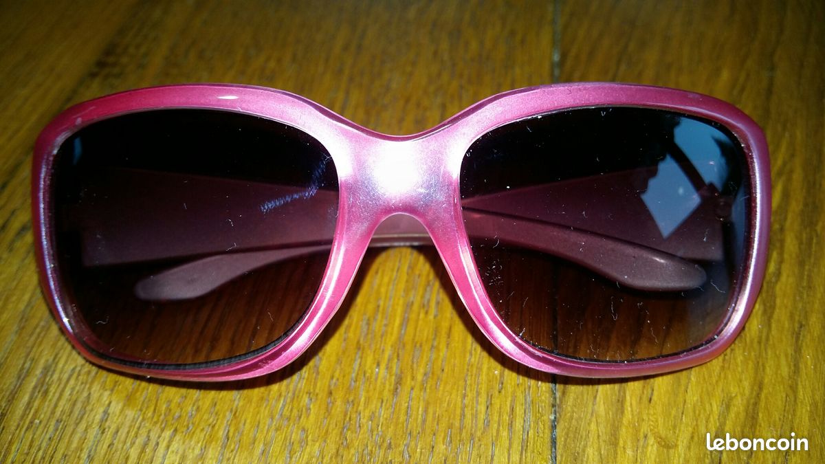 Lunettes de soleil GUESS fille (image 1)