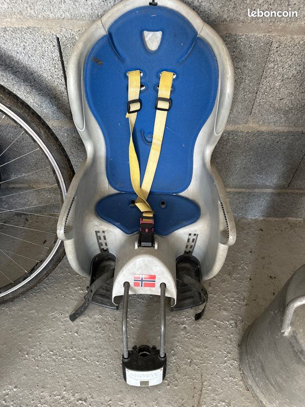 Porte bébé vélo (image 1)