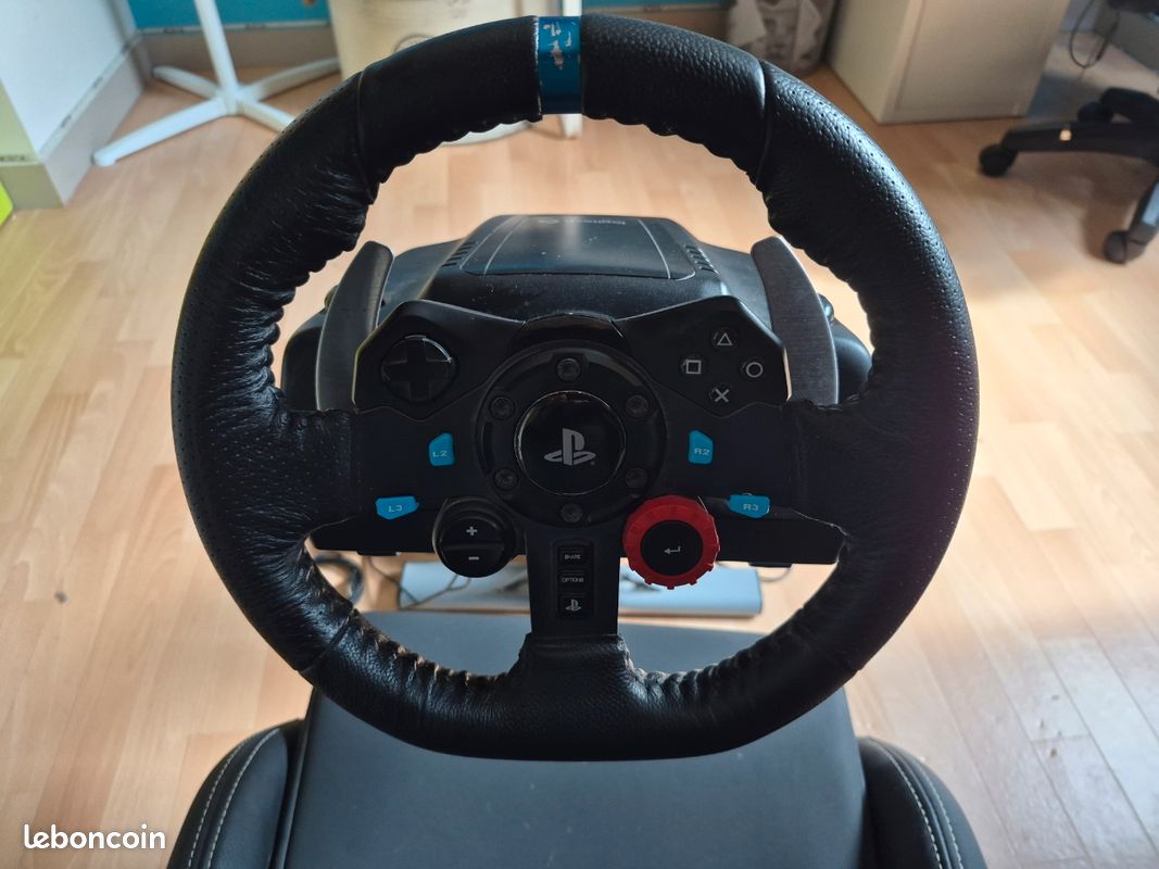 Pack Simracing complet : Playseat Evolution + Volant Logitech G29 (Retour de Forces) et Pedalier (image 2)