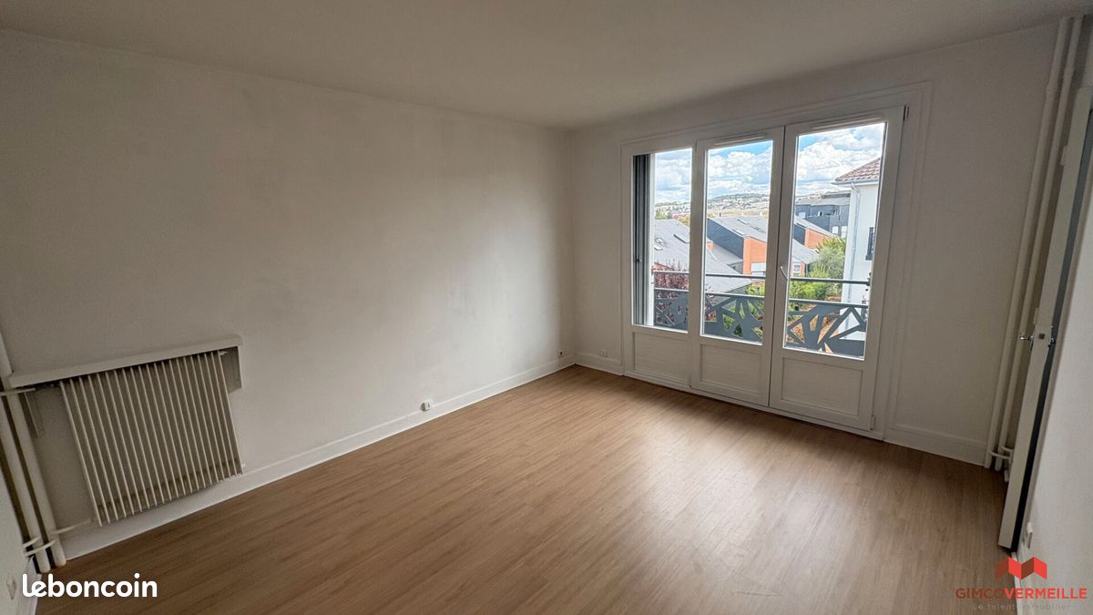 Appartement 1 pièce 27 m² · à Rueil-Malmaison · 27 m² · 784 €/mois