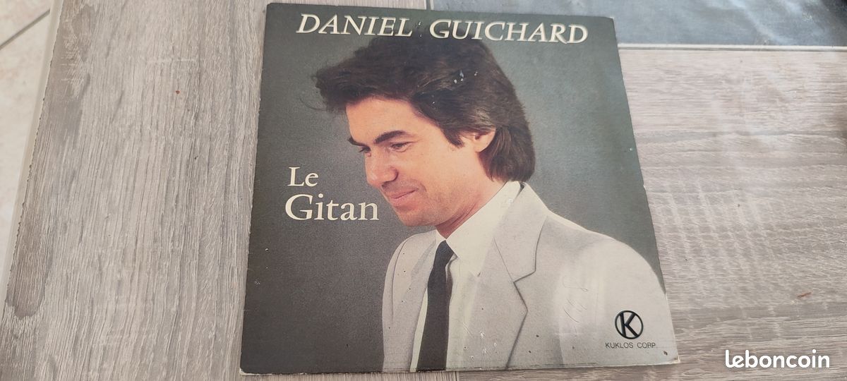 45 tours Daniel Guichard "Le gitan" (image 1)