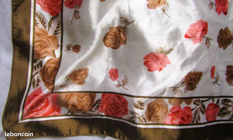 Foulard Carré Vintage CARVEN PARIS 66x66 Cm Rose Coton (occasion)