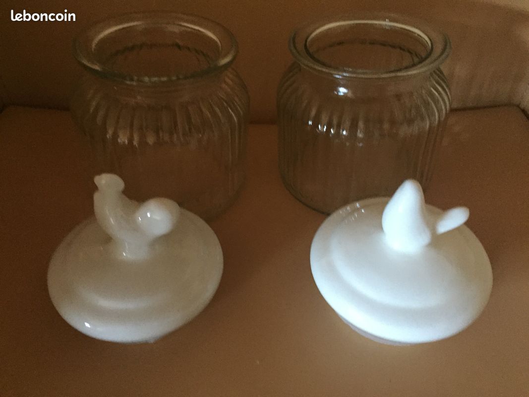 Bonbonnières en verre avec couvercle figurine coq et oiseau en céramique (image 18)